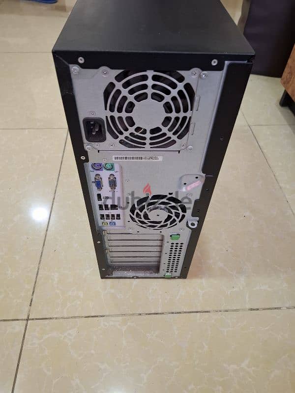 HP Compaq 8200 Elite Convertible Minitower 1