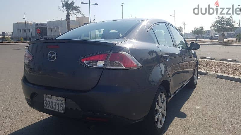 Super clean Mazda 2 2012 3