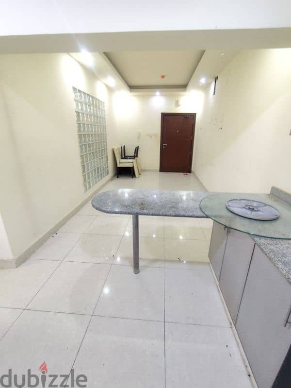 clean flat for rent @ New Hidd 3 bedrooms 170 bd 35647813 7