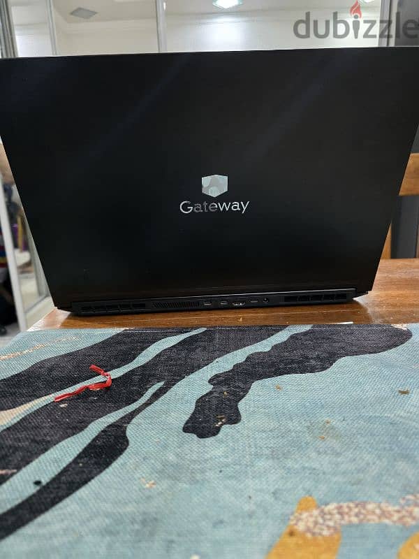 Gateway Gaming Laptop Core i5 10th Gen 8gb ram 256gb SSD with RTX2060 1