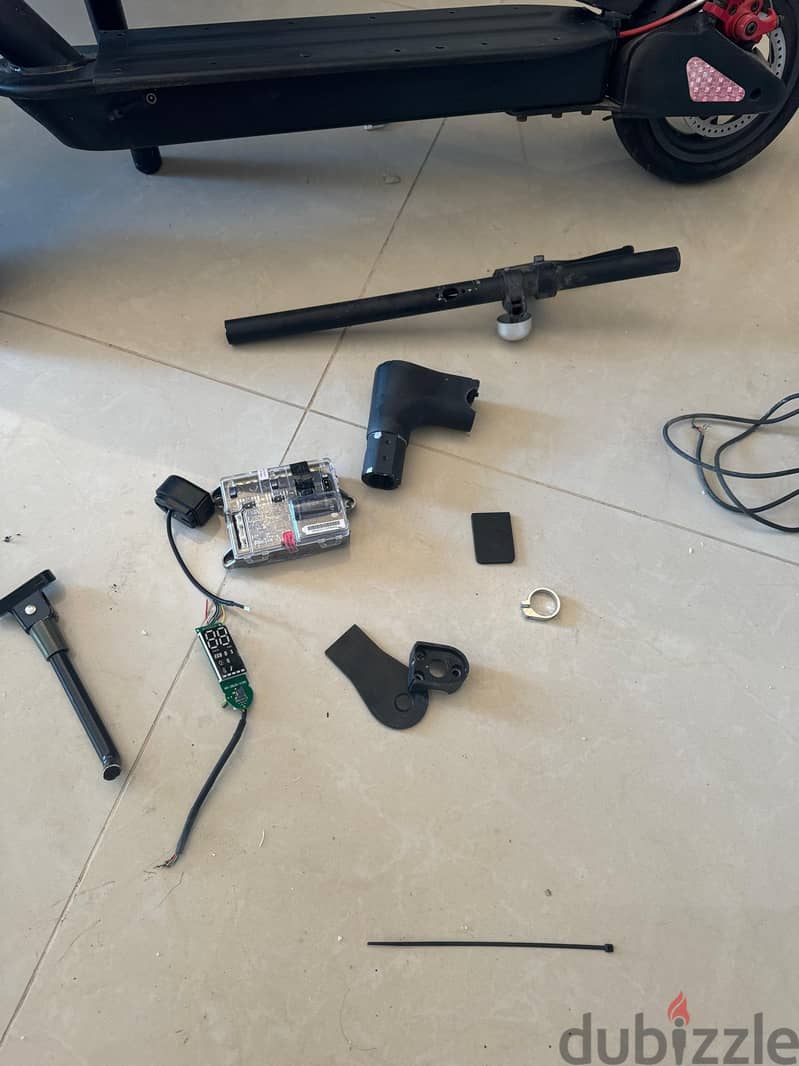 My Toys 350 W Scooter FOR SPARE PARTS only  completewith battery and 5