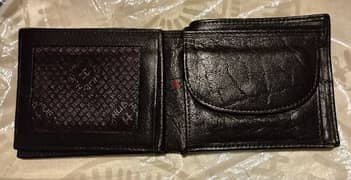 Leather wallet for sale 0