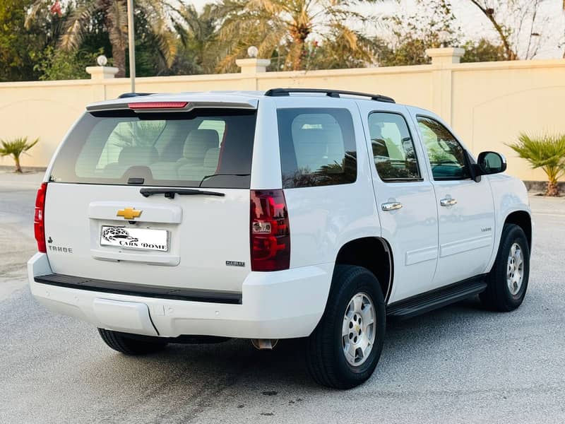 Chevrolet Tahoe 2012 LT 3