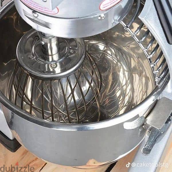 Full Body S/S Food Mixer  . 3 speed for different item(low medium high) 0