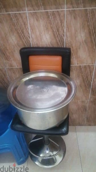 Kitchen Pot For Sale (BIG SIZE) 4