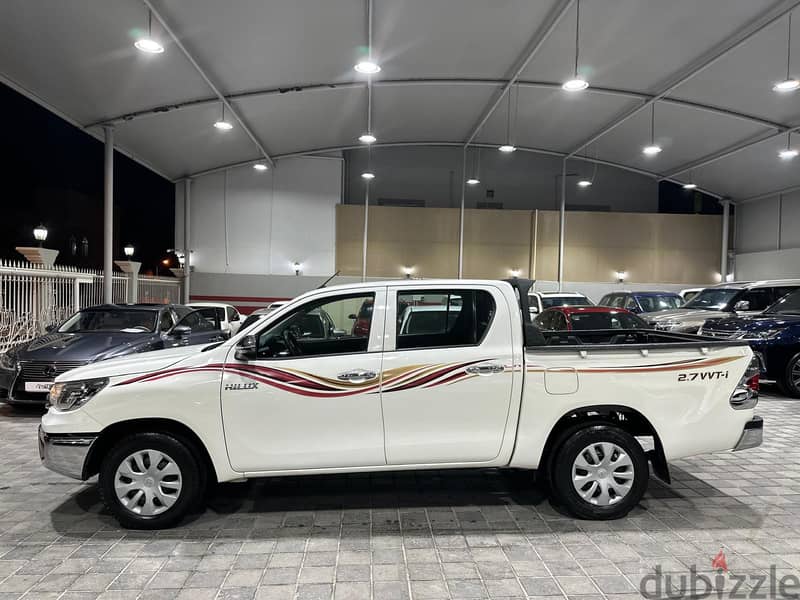 Toyota Hilux 2021 2.7 11