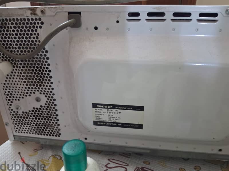 Sharp Microwave Oven 23L, 800-1000W - Excellent Condition, Great Price 2