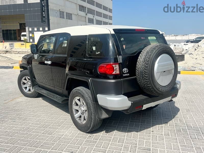 Toyota FJ Cruiser 2015 4