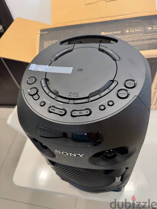 Sony MHC-V02 Sound System 3