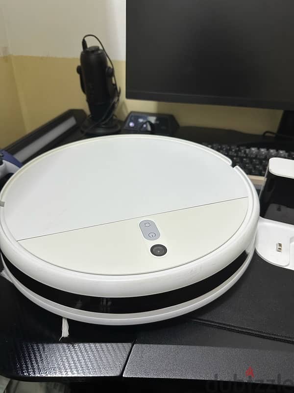 mi robot vacuum cleaner 1