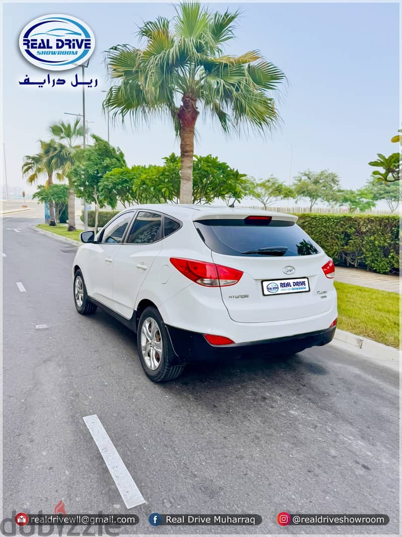 HYUNDAI TUCSON Model : 2013 Engine: 2.4L : 124000 km V4 10