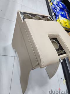 Hand rest for land cruiser 2022 model 0