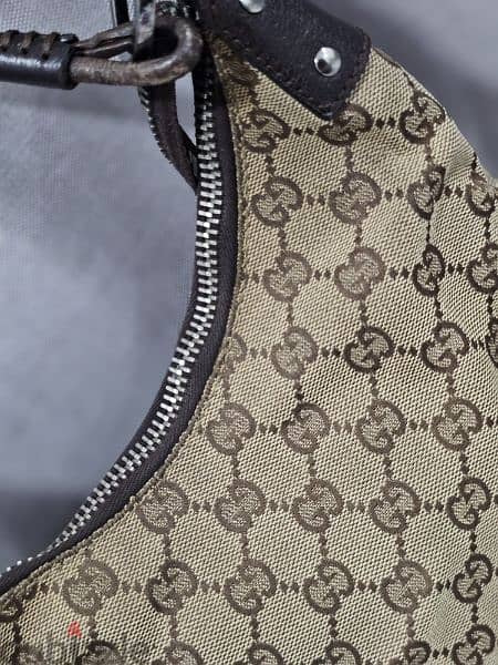 Gucci One Shoulder Bag 2