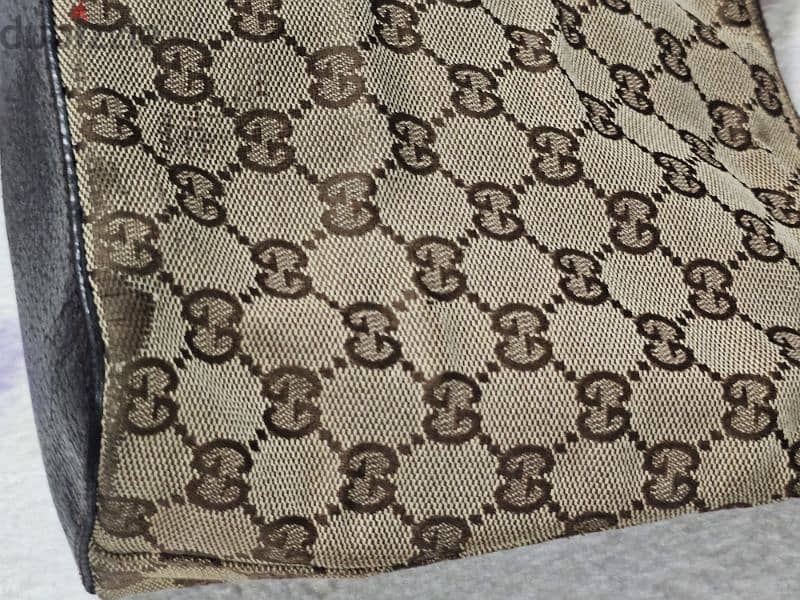 Gucci One Shoulder Bag 7