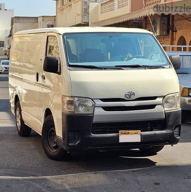 Toyota Hiace 2015 Cargo Van 0