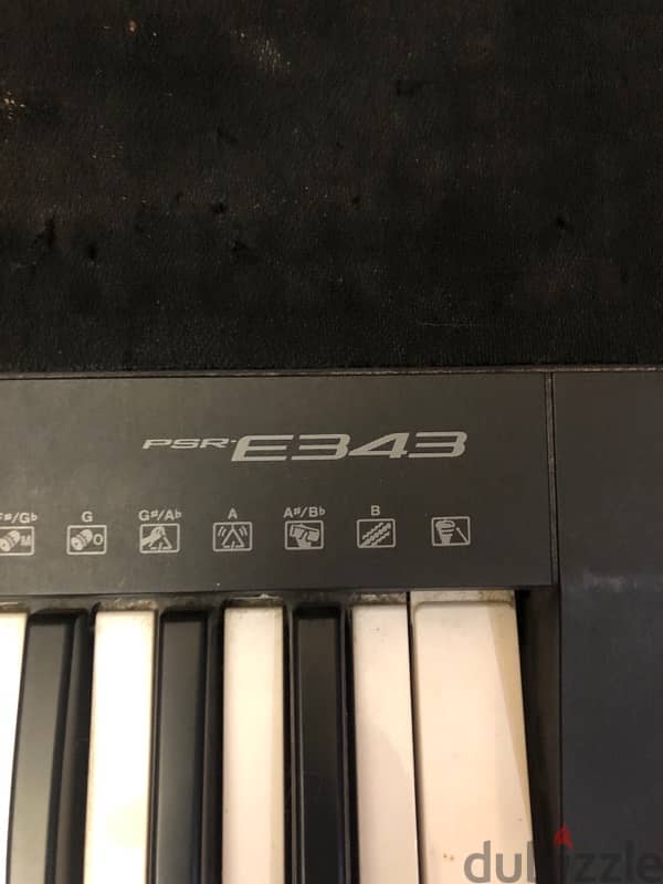 Used YAMAHA PSR-E343 For URGENT sale at 40BD only! 5