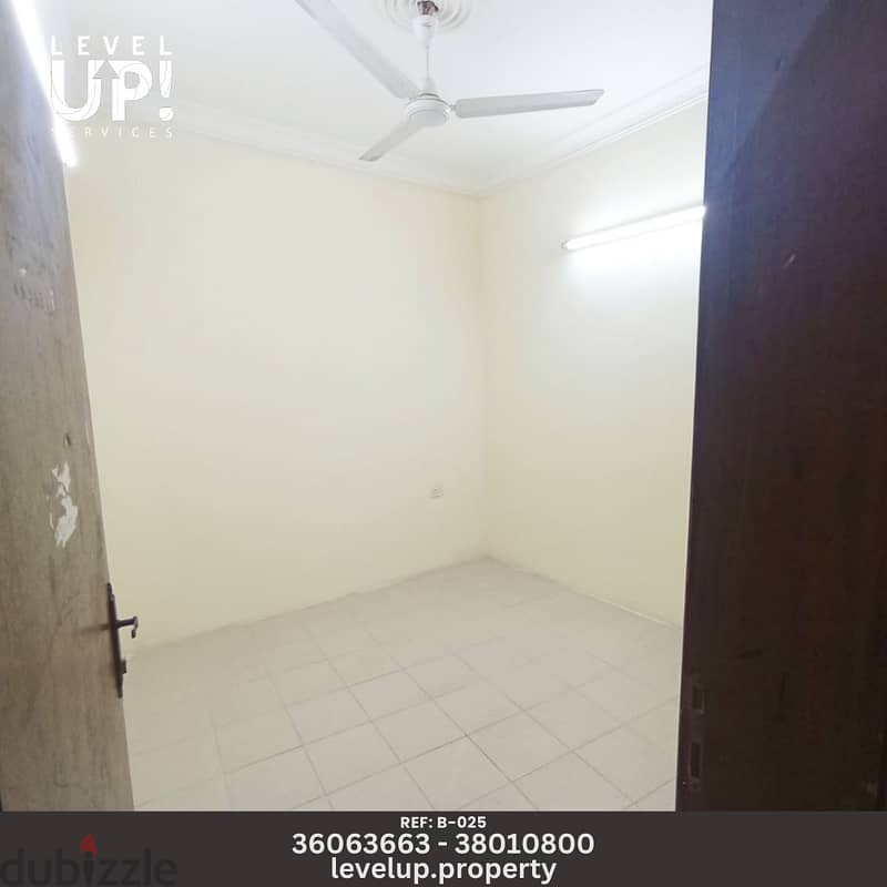 GOOD FLAT FOR RENT LOCATION MUHARRAQ REF B 025 4