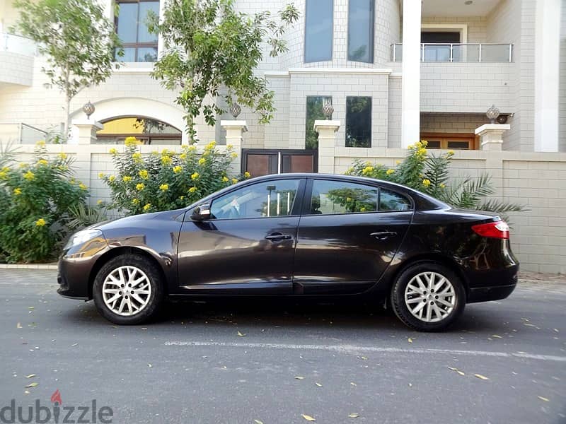 Renault Fluence Well Maintained Car For Sale! 2