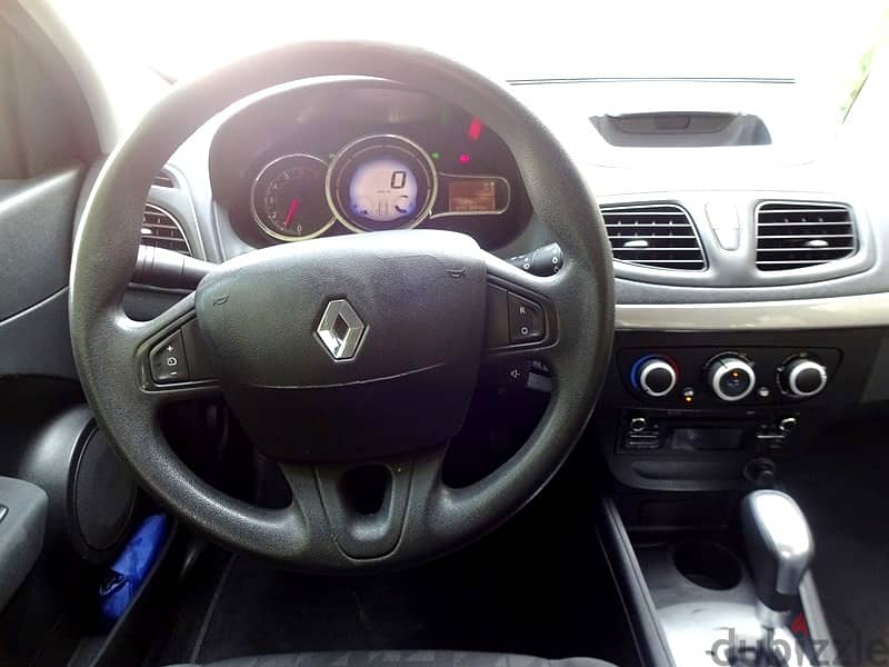 Renault Fluence Well Maintained Car For Sale! 13