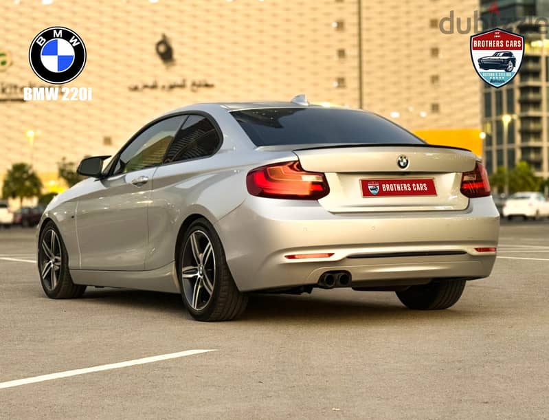 BMW 220i Coupe 4