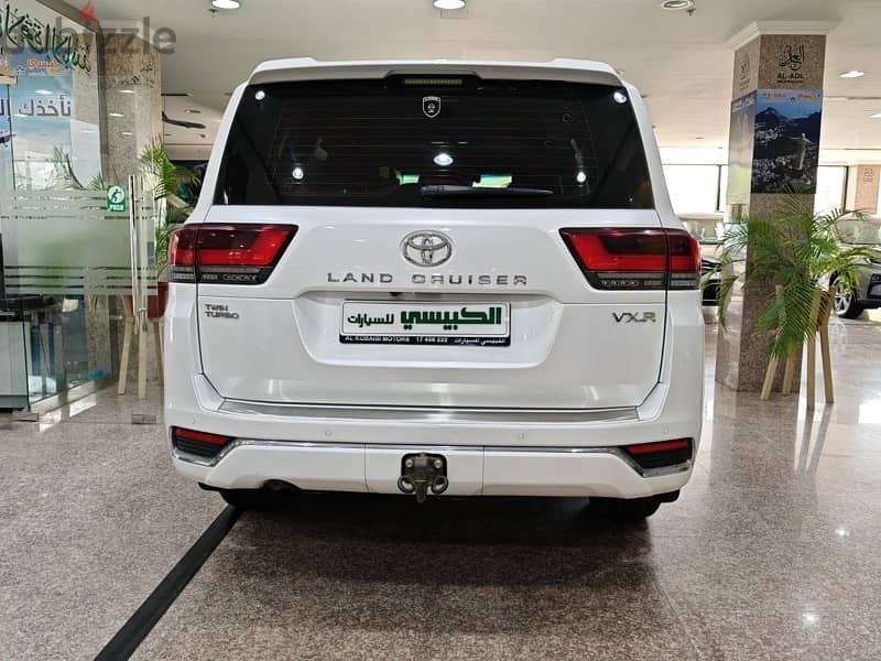 Land Cruiser VXR 2022 تقسيط مباشر 3