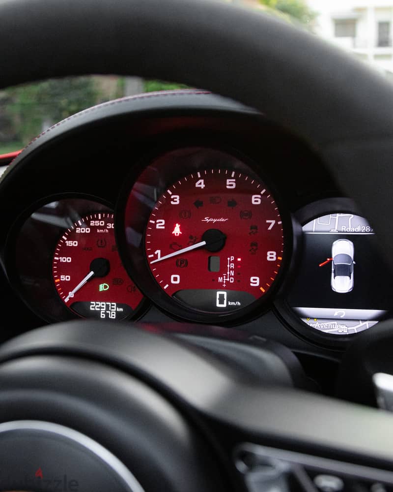 Porsche 718 Spyder 9