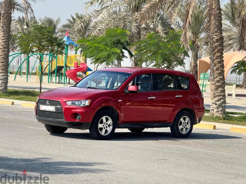 Mitsubishi Outlander 2012 red 1