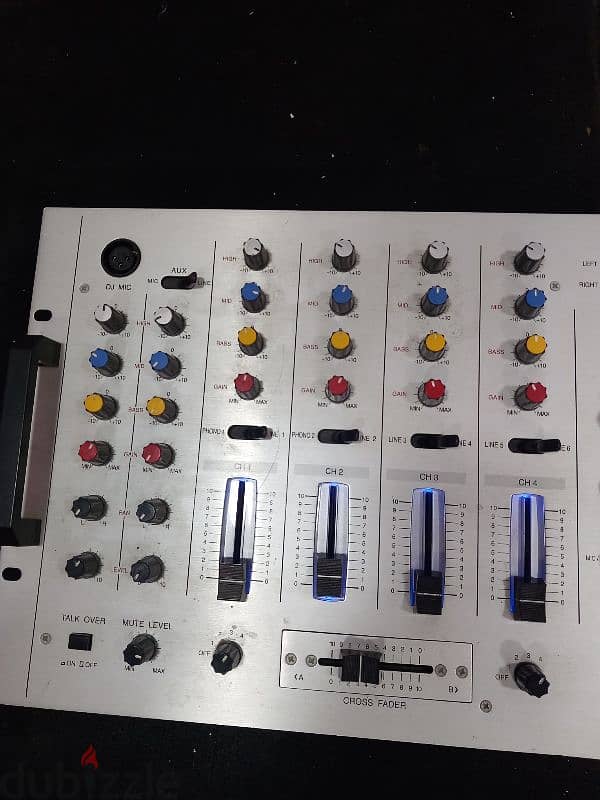 Radioshack DJ Mixer 1