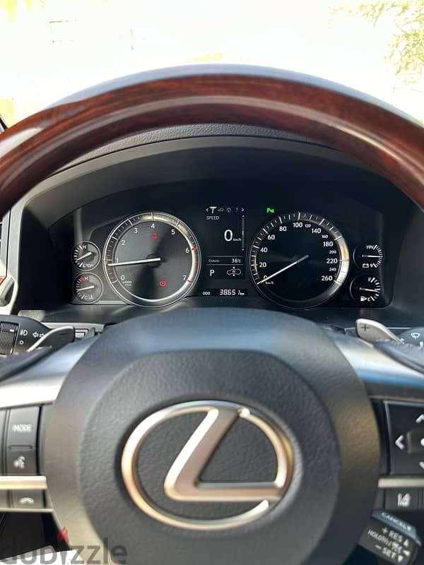 Lexus LX 570 2016 38km only 4