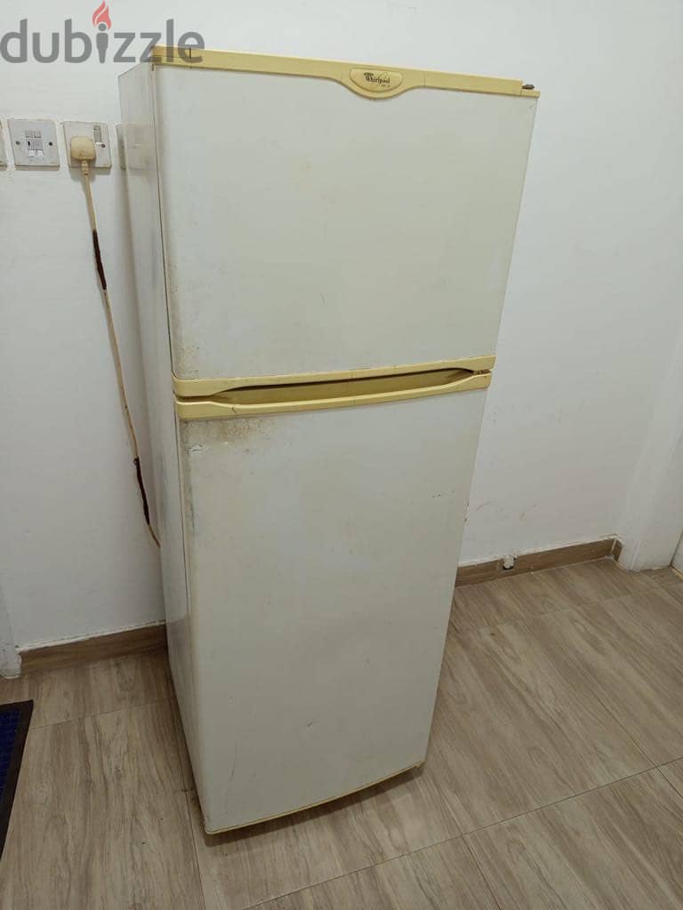 Airconditioner / Fridge/ Cooker With Gas Cylinder & Bed W/ Matress 4 2