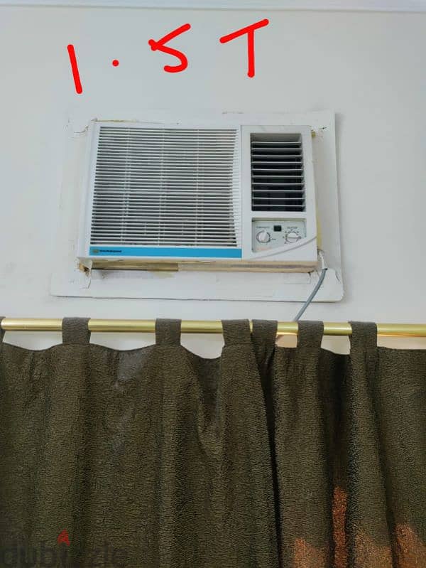 tow window ac for sale urgent good condition 1