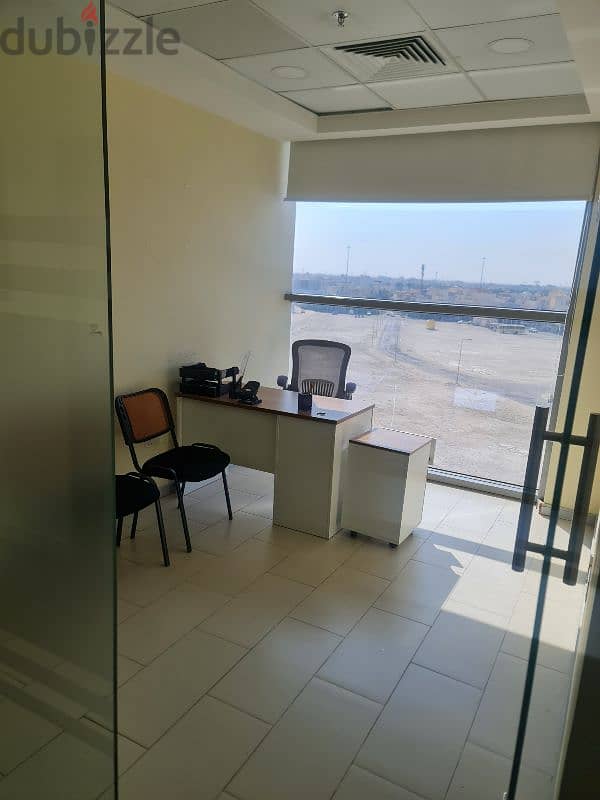 "UNBEATABLE PRICE" 90 BD OFFICE RENT IN PRIME LOCATION 2