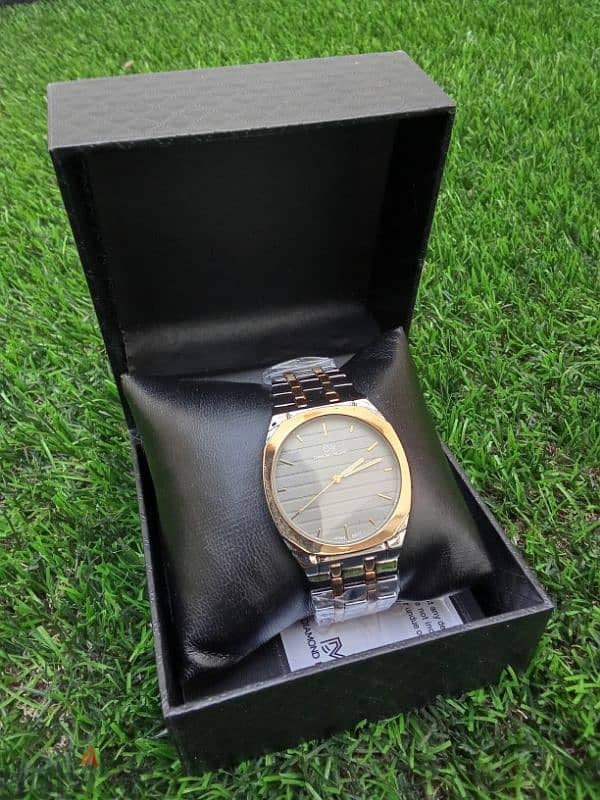 DIAMOND MILANO  NEW WATCH. 40 BHD. NEGOTIABLE 4