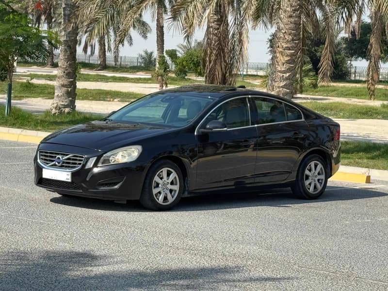 Volvo s60 2011 black 1