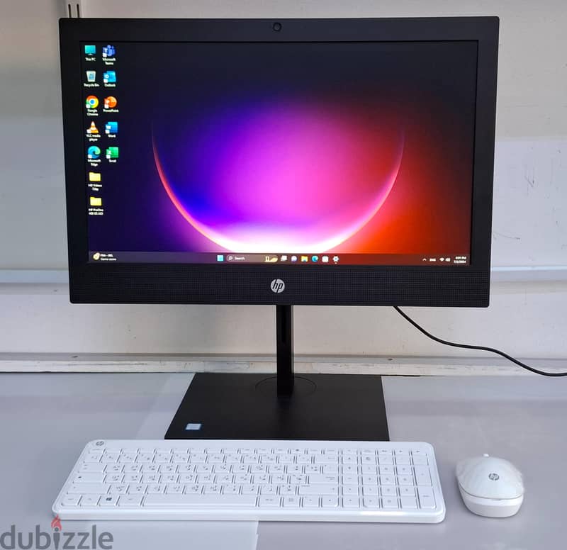 HP 9th Generation All in One 20" Computer Core i5 16GB RAM + 256GB SSD 2