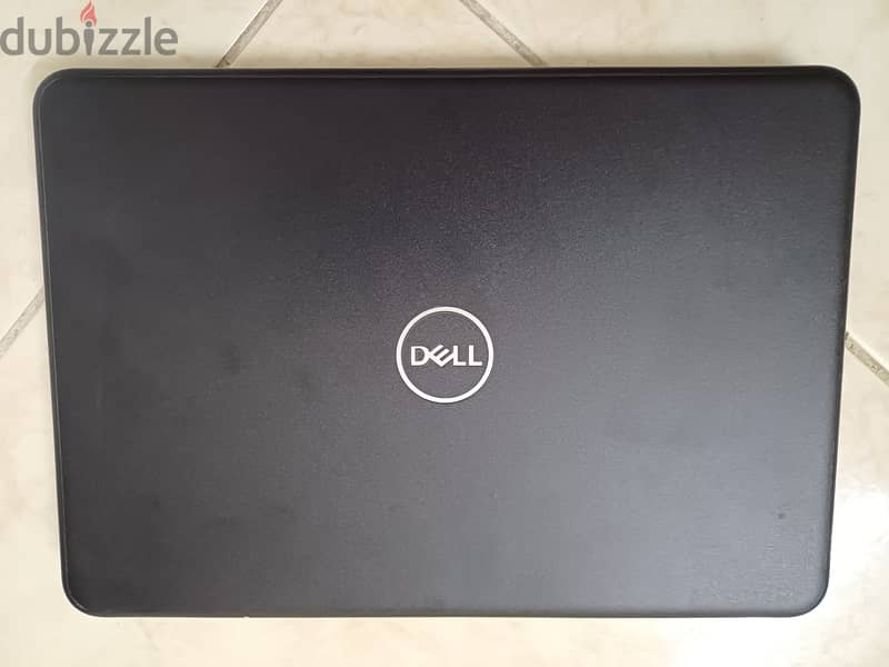 Hello i am sale my laptop dell core i3 8gb ram ssd 256gb share graphi 6