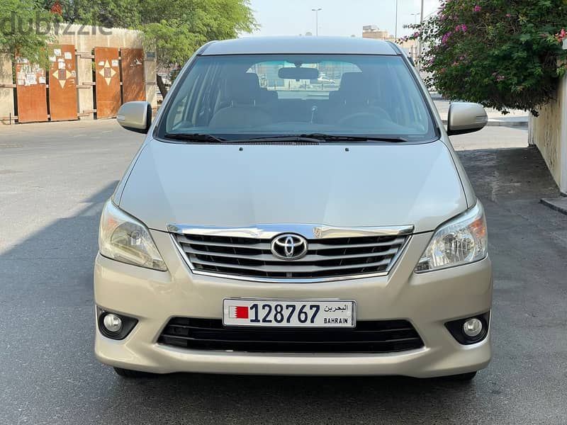 Toyota Innova 2013 1