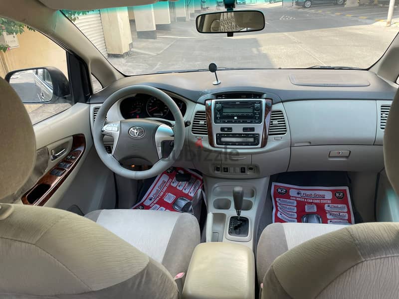 Toyota Innova 2013 2