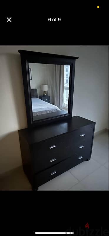 Black Dressing Table Wanted 0