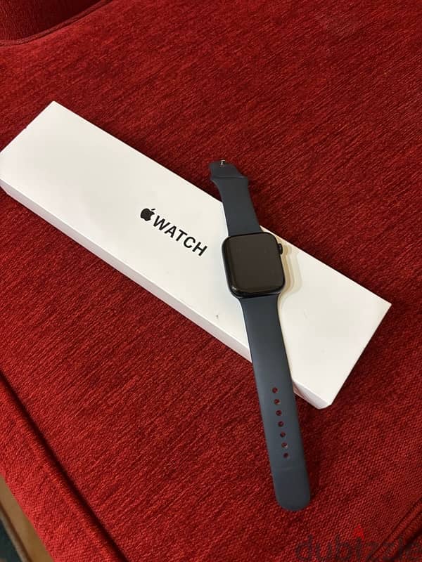 Apple watch SE - as new 5