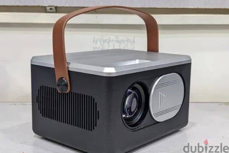 Portable Android Projector Brand New built-in speaker 1