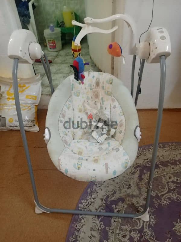 baby's electric swing 0