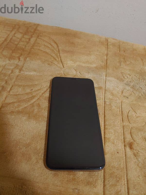 Xs max In very excellent condition, 64 GB, all original parts 1