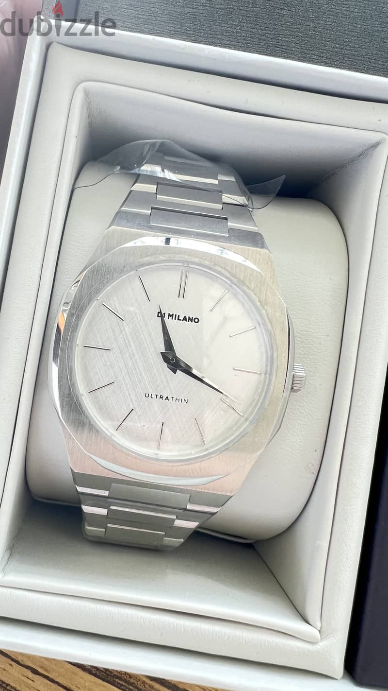 D1 Milano Ultra Thin Watch 1