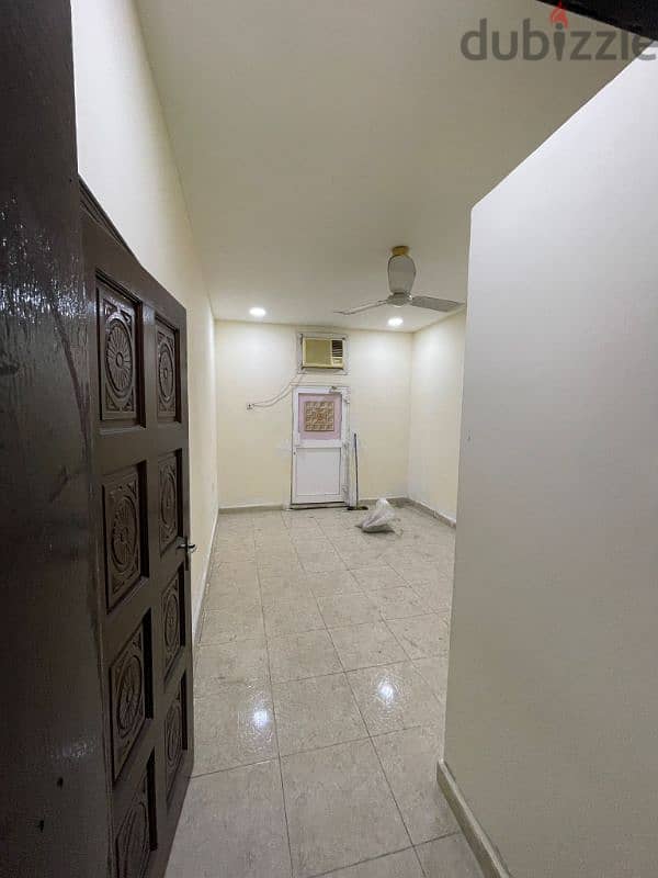 flat for rent 130 bd with electricity and water 2