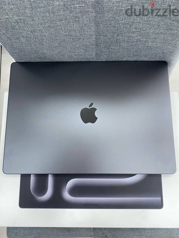 Used MacBook Pro 16inch M3 Max 48GB 1TB 2