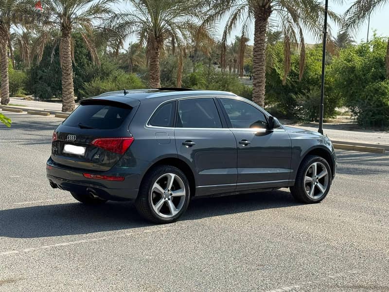 Audi Q5 2011 grey 5