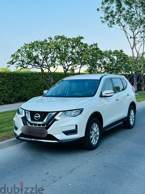 Nissan X-Trail 2019 model. single owner. Pass & insur till October-2025 9