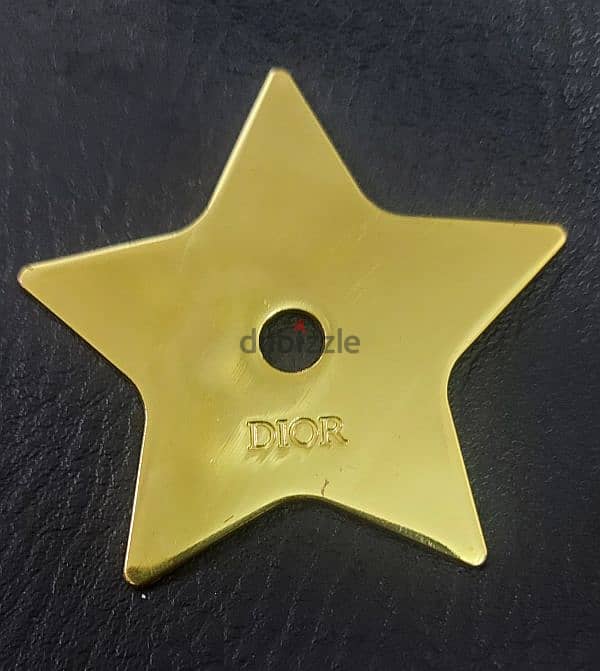 The original Dior star 1