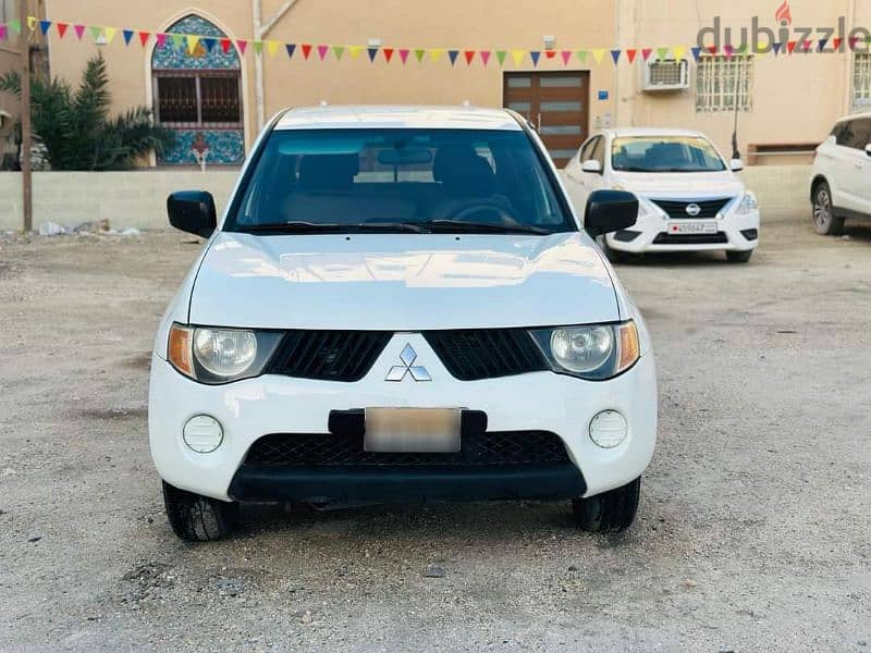 Mitsubishi L200 2008 diesel pickup well maintained 3